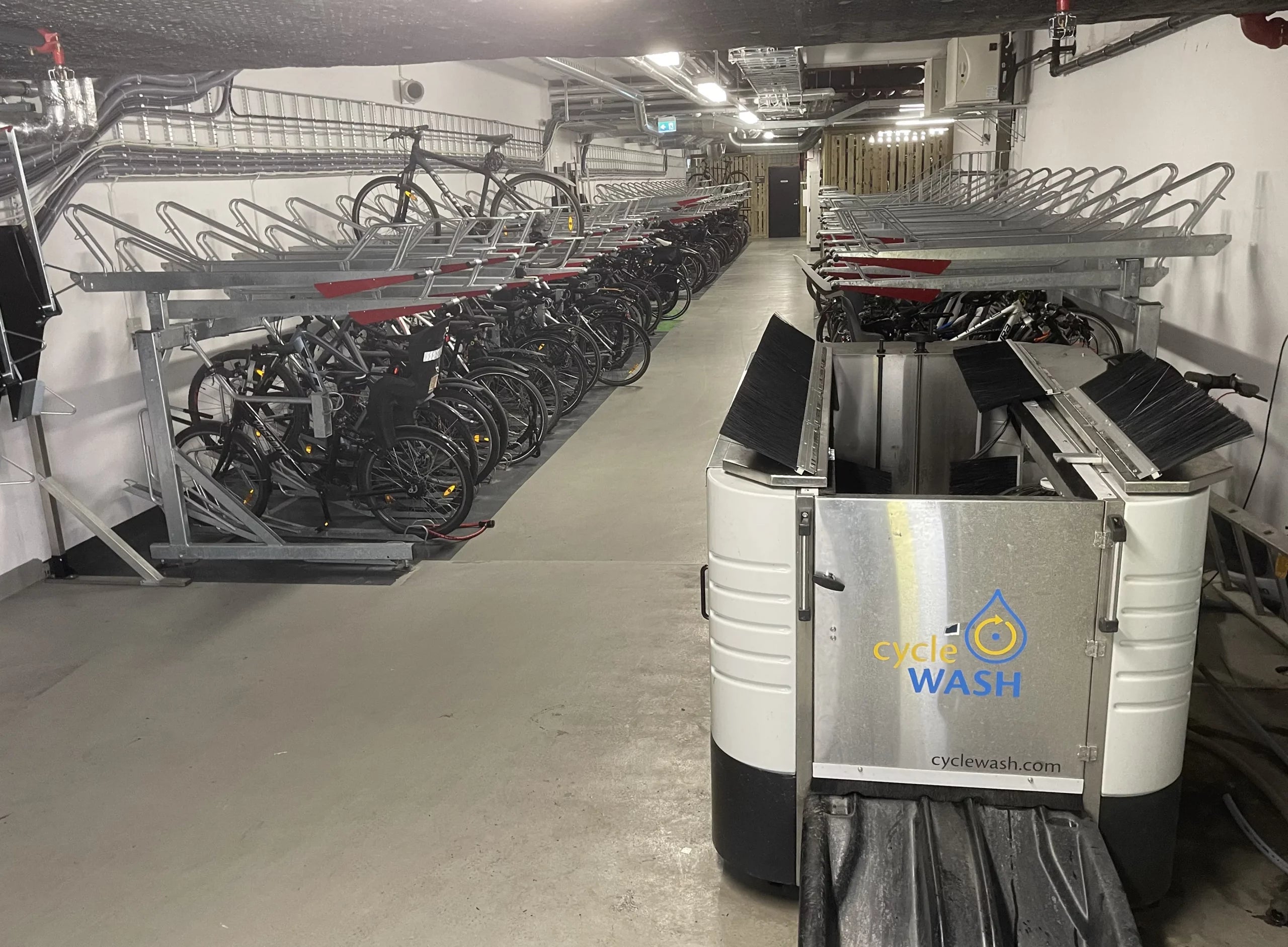 Oslo — Bike room view