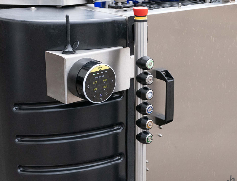 Nayax Integration: Accept Contactless Payments at Your Bike Wash Station