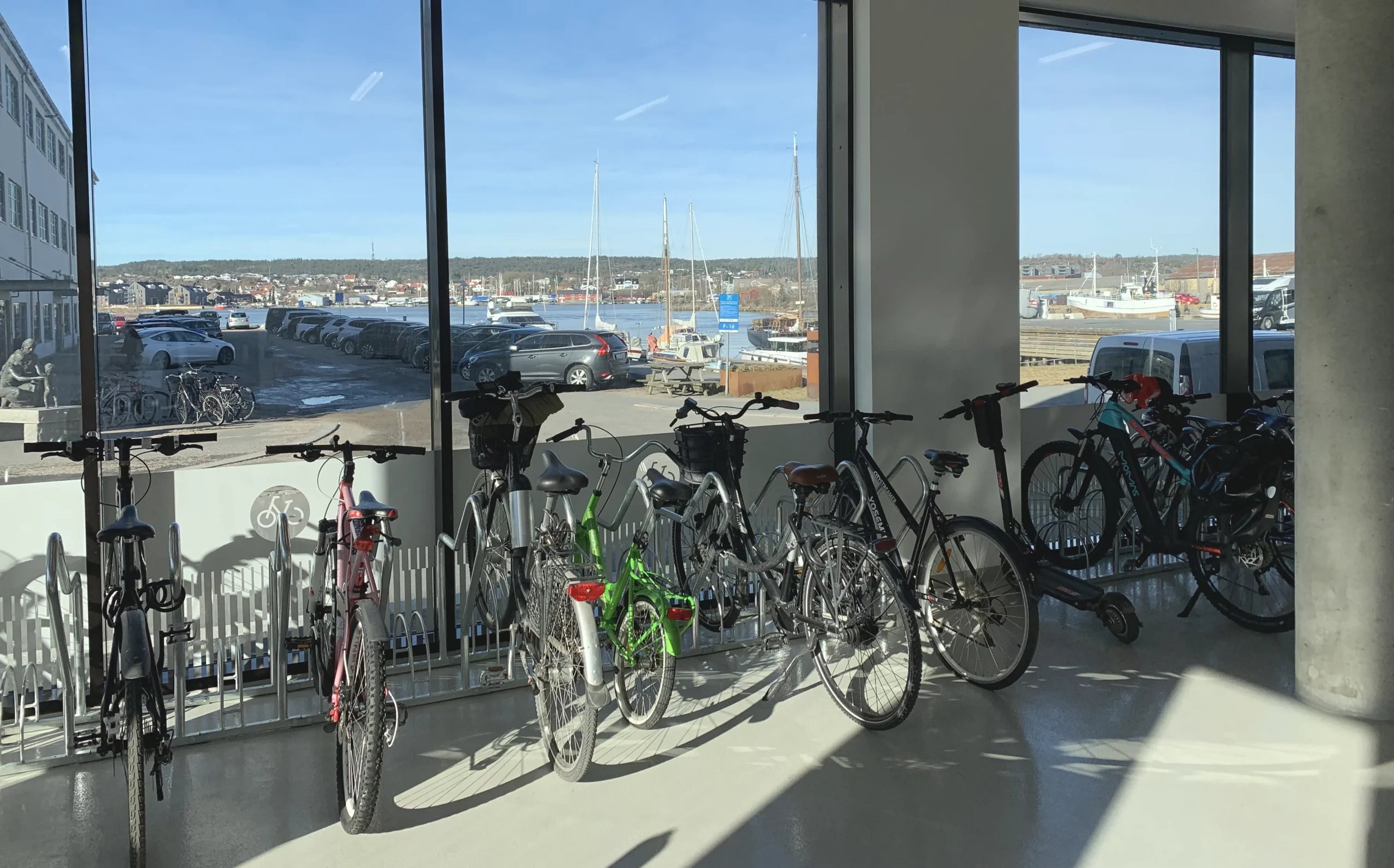 Zurich — Bike room