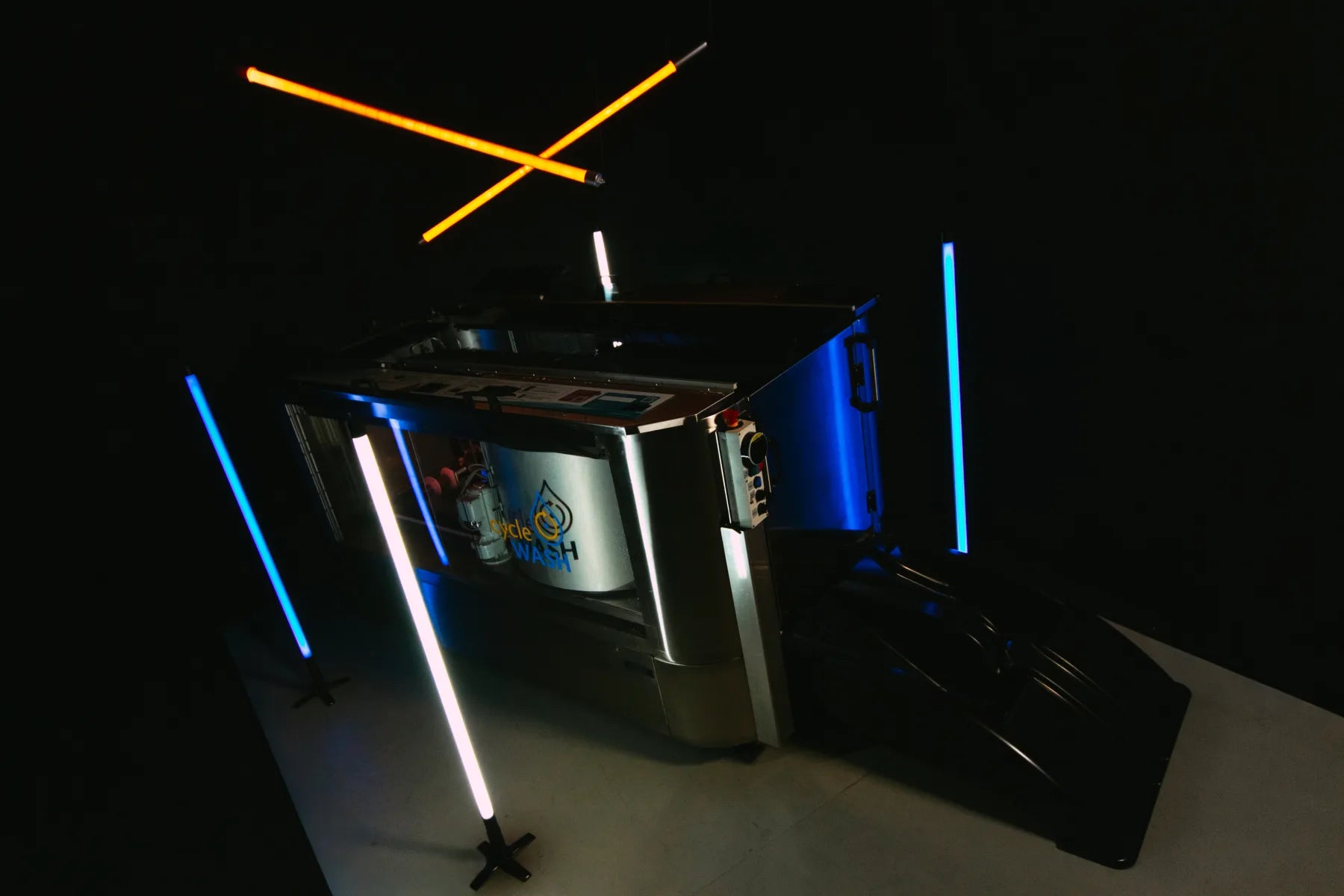 cycleWASH Pro in the studio, doors open, tank lit